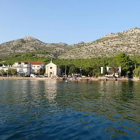 In Starigrad-paklenica 6860 Apartman Starigrad Paklenica