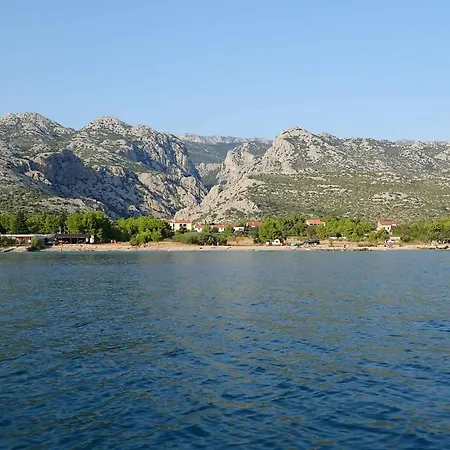 In Starigrad-paklenica 6860 Starigrad Paklenica